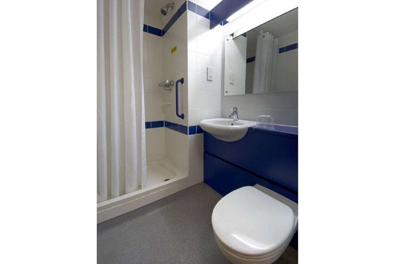 Travelodge Harrogate Exterior foto